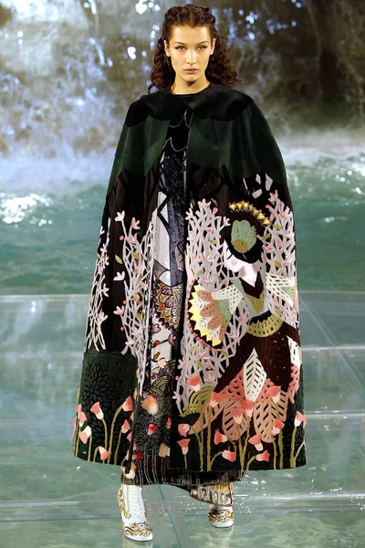 Look 46